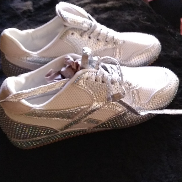 Sneakers - Picture 1 of 3